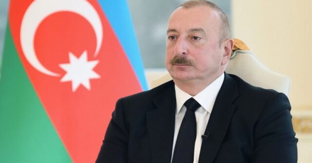Prezident qanunu imzaladı