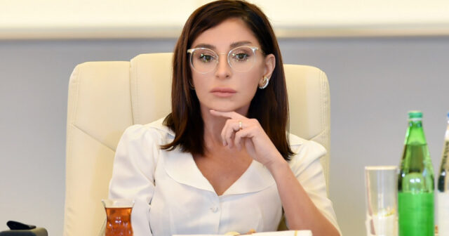 Mehriban Əliyeva İlaxır çərşənbə ilə bağlı paylaşım etdi (FOTO)