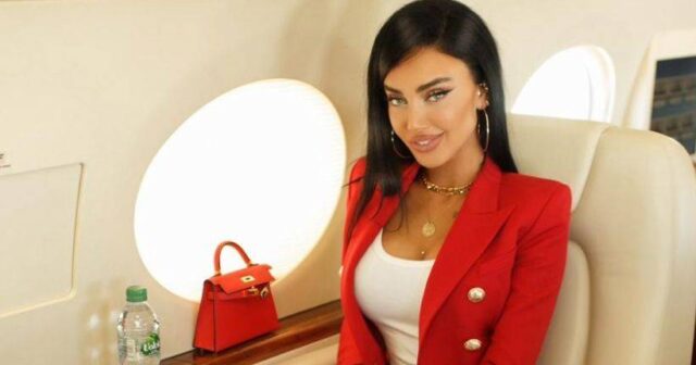 Diana Ahadpourun 23 minlik geyimi – Foto