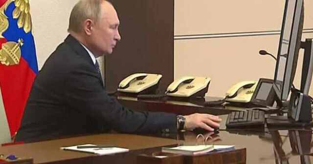 Putin o gecə yuxuya getməyib -Səhərə qədər…