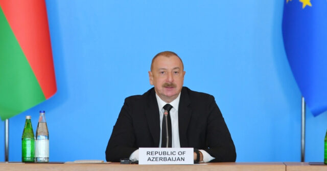Prezident Cənub Qaz Dəhlizi və yaşıl enerji üzrə iclasında çıxış edib