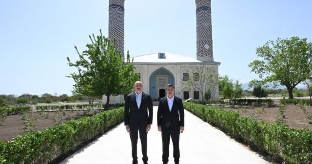 İlham Əliyev və Sadır Japarov Ağdamda Şahbulaq qalasında