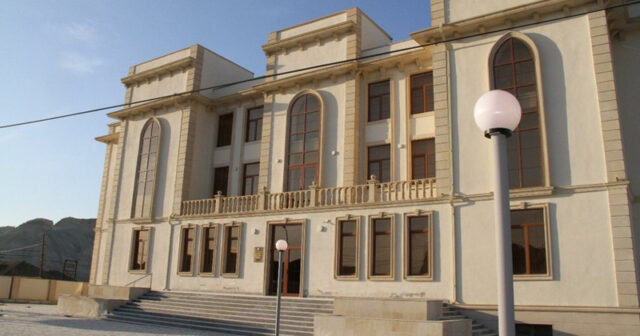 Qızıldaş Mədəniyyət Mərkəzində kanalizasiya problemi – Sakinlər antisanitariyadan şikayətlənir