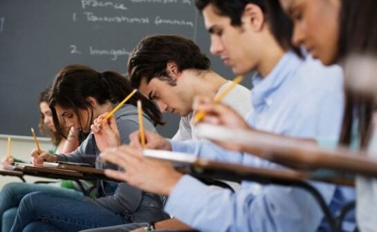 Ukrayna universitetlərinə qəbul niyə dayandırılır? – AÇIQLAMA
