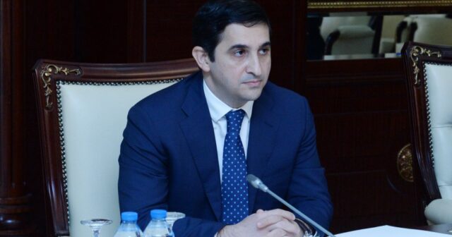 Nazir ölkəyə yeni baş notarius təyin etdi