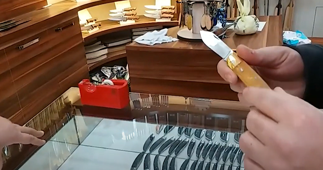 Bakıda mağazalardan 400-ə yaxın soyuq silah götürüldü – Video