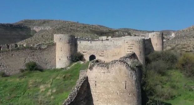 Qarabağ xanlığının şərq qapısı – Əsgəran qalası + VİDEO