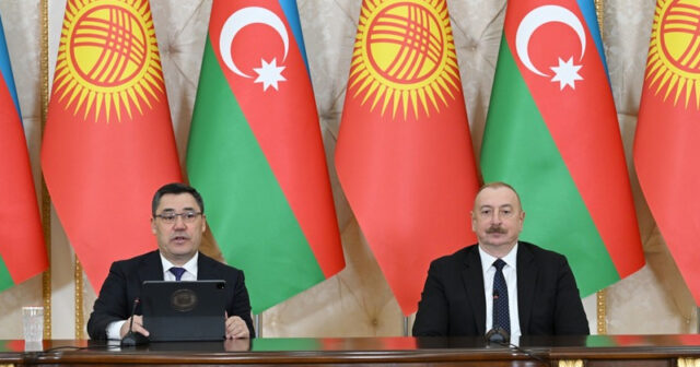 Prezidentlər Füzuli şəhərinin dağıdılmış yerlərinə baxdı, şəhərin Baş planı ilə tanış oldu