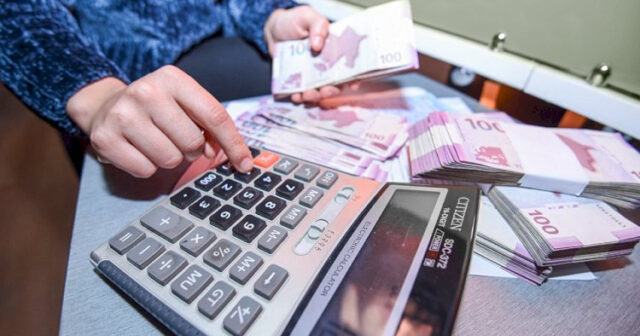 Gündəlik 10 manata sığmayan tələbə həyatı: Gənclər hansı güzəştləri gözləyirlər?