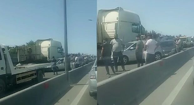 Bakı-Sumqayıt yolunda ağır qəza: Yük maşını iki avtomobillə toqquşdu – VİDEO