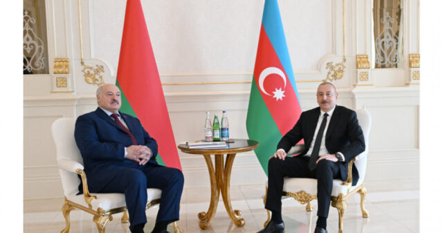 Azərbaycan və Belarus prezidentlərinin təkbətək görüşü olub