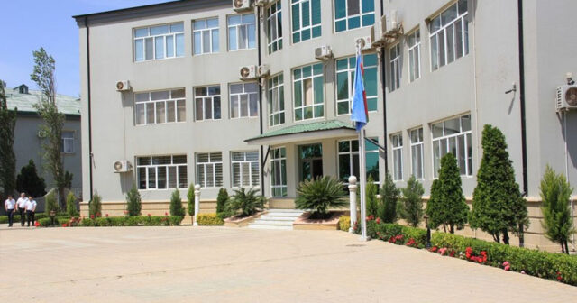 “Azərterminalkompleks” işçilərin hüquqlarını pozur? – Quruma buna görə cərimə yazılıb