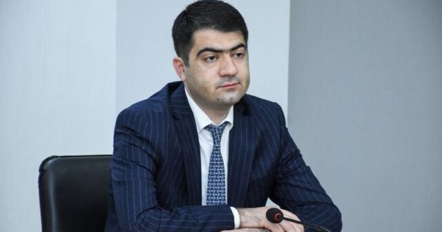 “Kartıma köçürdüyüm maaşdan 134 mini icra başçısına vermişəm” – Seymur Orucovun qohumu həbs edildi