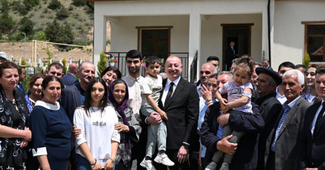 Prezident Laçının Sus kəndinə köçmüş sakinlərlə görüşüb (FOTOLAR)