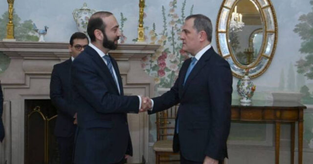 TƏCİLİ: Ceyhun Bayramov Mirzoyanla görüşdən danışdı
