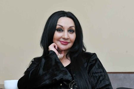 Xalq artistindən Məmmədyarova etiraz: “Kişilər kosmosa uçublarsa, qadın da uçub…”