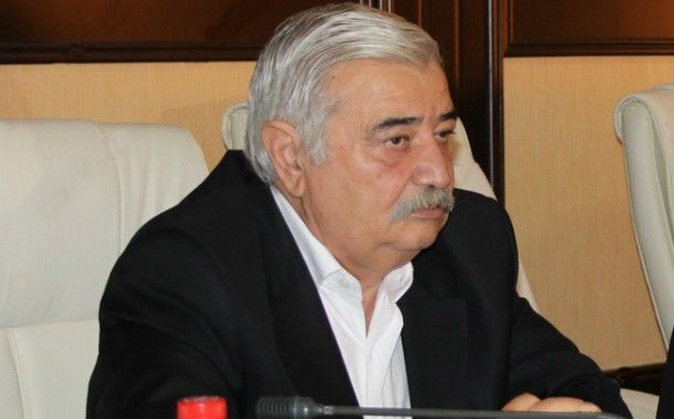 “20 ilin müəllimini imtahandan kəsmək düz deyil” – Sabiq nazir