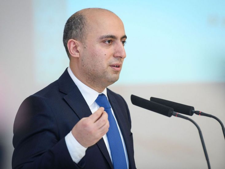 Nazir: “Bütün müəllimlərin suala səhv cavab verməsi ilə bağlı yayılan fikirlər yanlışdır”