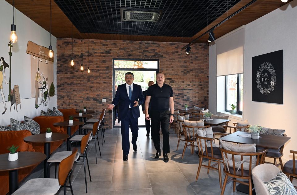 “Palace” hotelin açılışından FOTOLAR