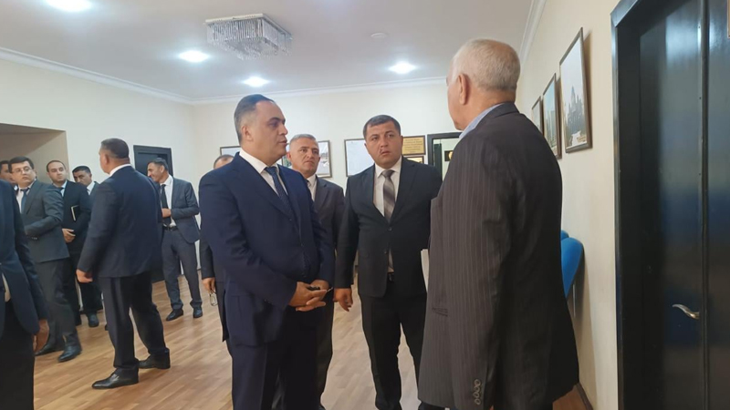 1 litr benzinlə icra başçısının qəbuluna getdi – Cərimə edildi