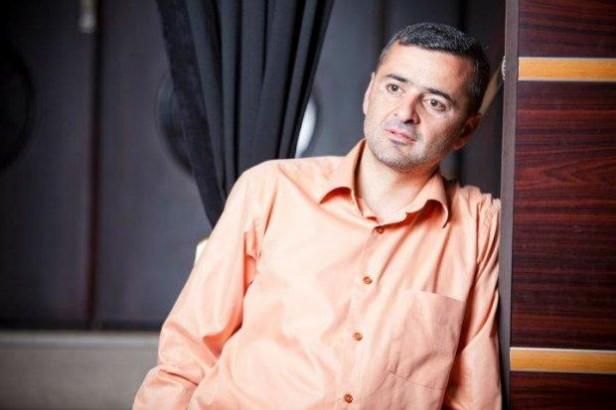 Əməkdar artist “Green Card” uddu – Ölkədən gedir?