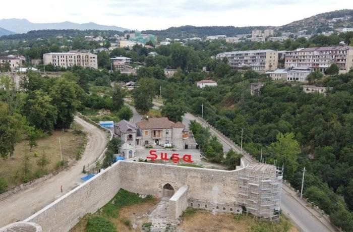 Şuşada Aşağı Gövhər Ağa məscidinin bərpadan sonra açılışı olub