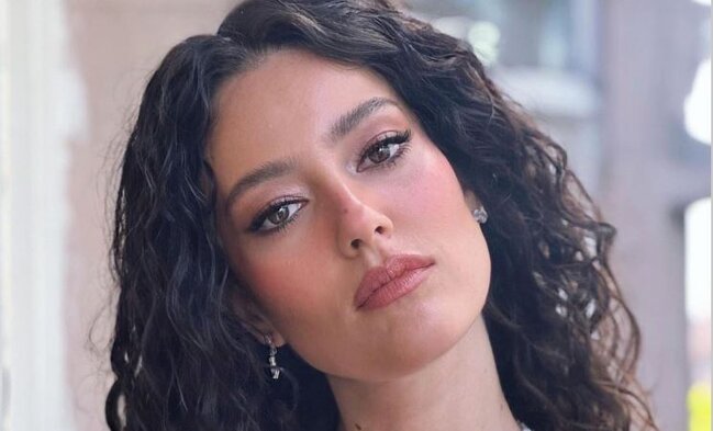 Pelin Akilin bikinili pozaları gündəm oldu – FOTOLAR