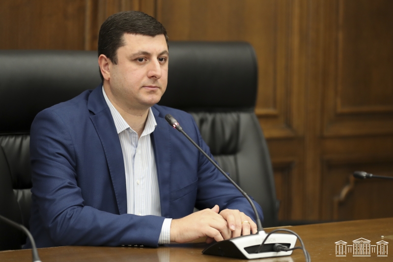 Erməni deputat: Paşinyan ermənilərin Qarabağa qayıdışını istəmir