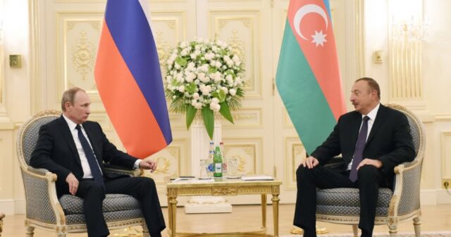 Putin Əliyevə zəng etdi: Zəngəzur dəhlizi….