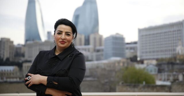 Fatma Yıldırımın 4 partiyadan rəqibi var, özü isə görüş keçirmir