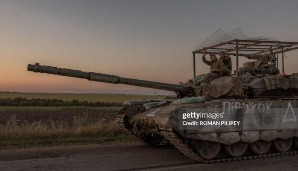 Ukrayna Kursku Rusiyanın öz tankları ilə vurdu – Foto