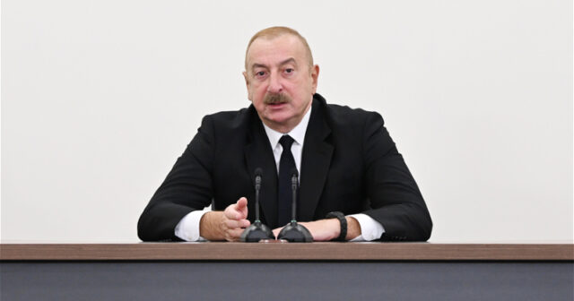 İlham Əliyev: Heç bir qüvvə bu xalqın qabağında dura bilməz