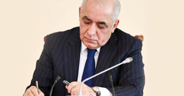 Baş nazir QƏRAR İMZALADI