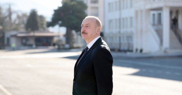 Prezident Ağdamda zavodun açılışını etdi