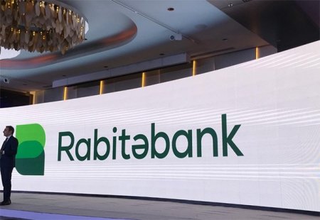 “Rabitəbank” müştəriləri bankın xidmətlərindən narazıdır