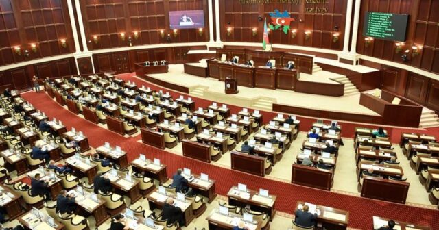 Parlamentin payız sessiyasının ilk plenar iclası sentyabrın 30-da keçiriləcək