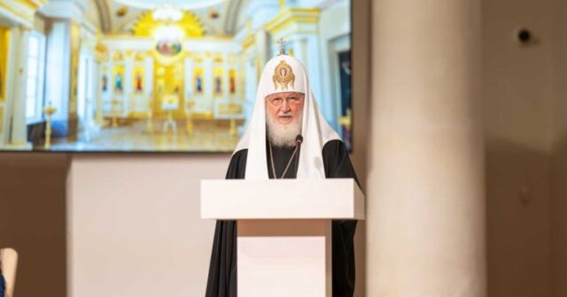 Patriarx Kirillin halı pisləşdi