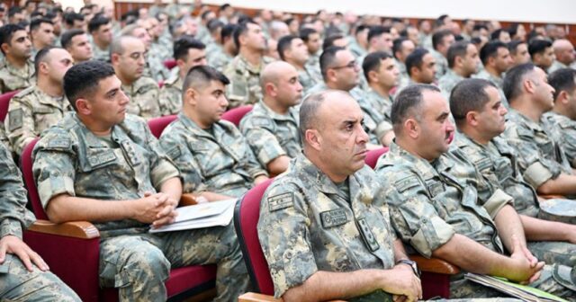 Azərbaycan Ordusunda maddi-texniki təminat üzrə toplanış keçirildi
