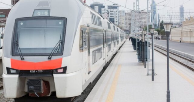 Bakı-Sumqayıt elektrik qatarlarının sayı artırılır