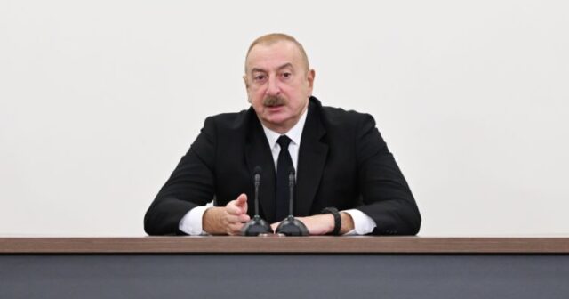 Prezident: Gənclərimiz heç kimin təsiri altına düşməməli, vədlərə aldanmamalıdırlar