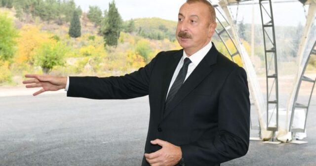 İlham Əliyev Zəngilan İstirahət Kompleksində aparılan tikinti işləri ilə tanış olub