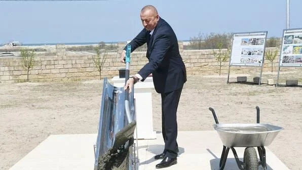 İlham Əliyev Cəbrayılda “Prestij-Kimya” MMC-nin zavodunun təməlqoyma mərasimində