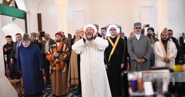 Ağdam Cümə məscidində 31 ildən sonra camaat namazı qılındı