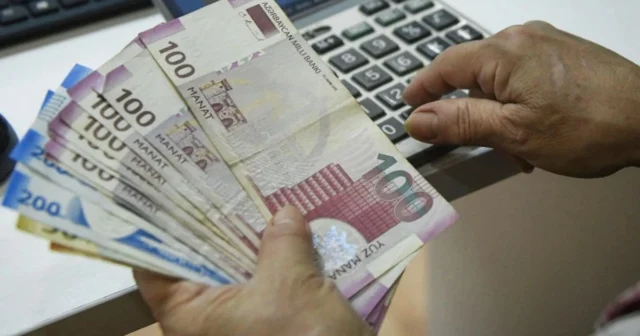 Əməkhaqqı və pensiya ilə bağlı RƏSMİ AÇIQLAMA