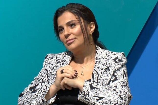 “Həyat yoldaşımın başqa qadınla danışığını eşitdim”