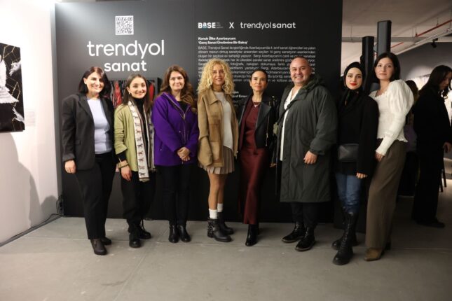 “Trendyol”un dəstəyi ilə Azərbaycan rəssamlarının əsərləri Türkiyədə sərgiləndi – Fotolar