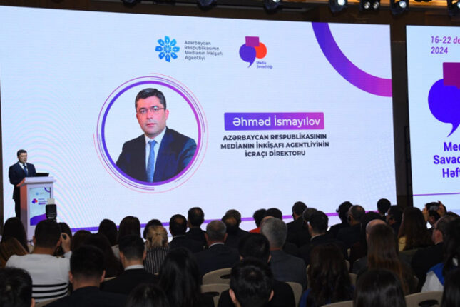 “Ənənəvi “Media Savadlılığı” Konfransı keçirildi (FOTO)