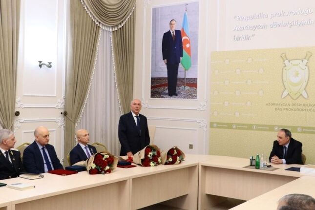 Kamran Əliyev onu təqaüdə GÖNDƏRİLDİ