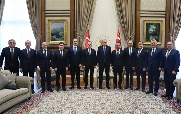 Ərdoğan Ceyhun Bayramovla Mikayıl Cabbarovu qəbul etdi – Foto