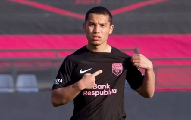 Özbəkistanlı futbolçu rəsmən “Sabah”da